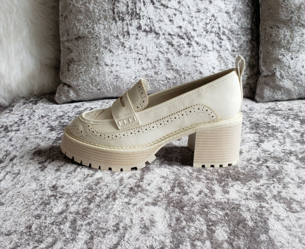 MIA Deena Womens Platform Lug Sole Penny Loafers Bone Cream Size 9